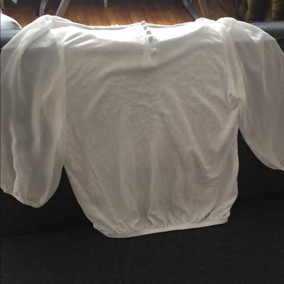 Little white shirt - Picture 2 of 4